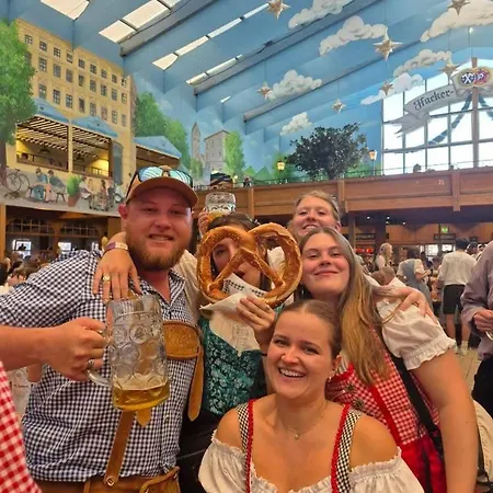 Beer Base-camp 'basic Package' Oktoberfest Camping, With Free Welcome Beer And Traditional Lederhosen-dirndl Shop Mnichov