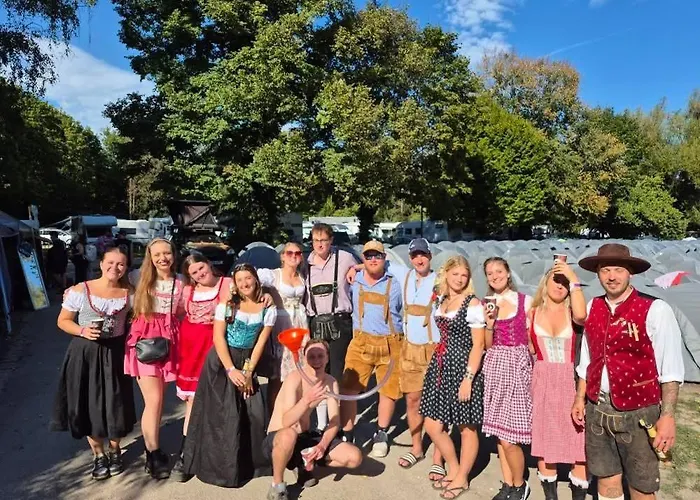 אתר קמפינג Beer Base-camp 'basic Package' Oktoberfest מינכן